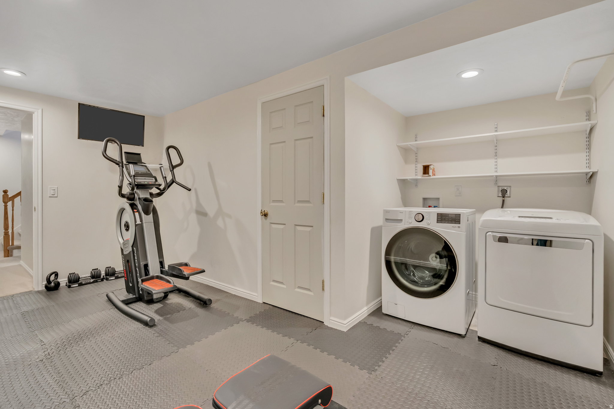 KIRKLAND ESTATES - Residential