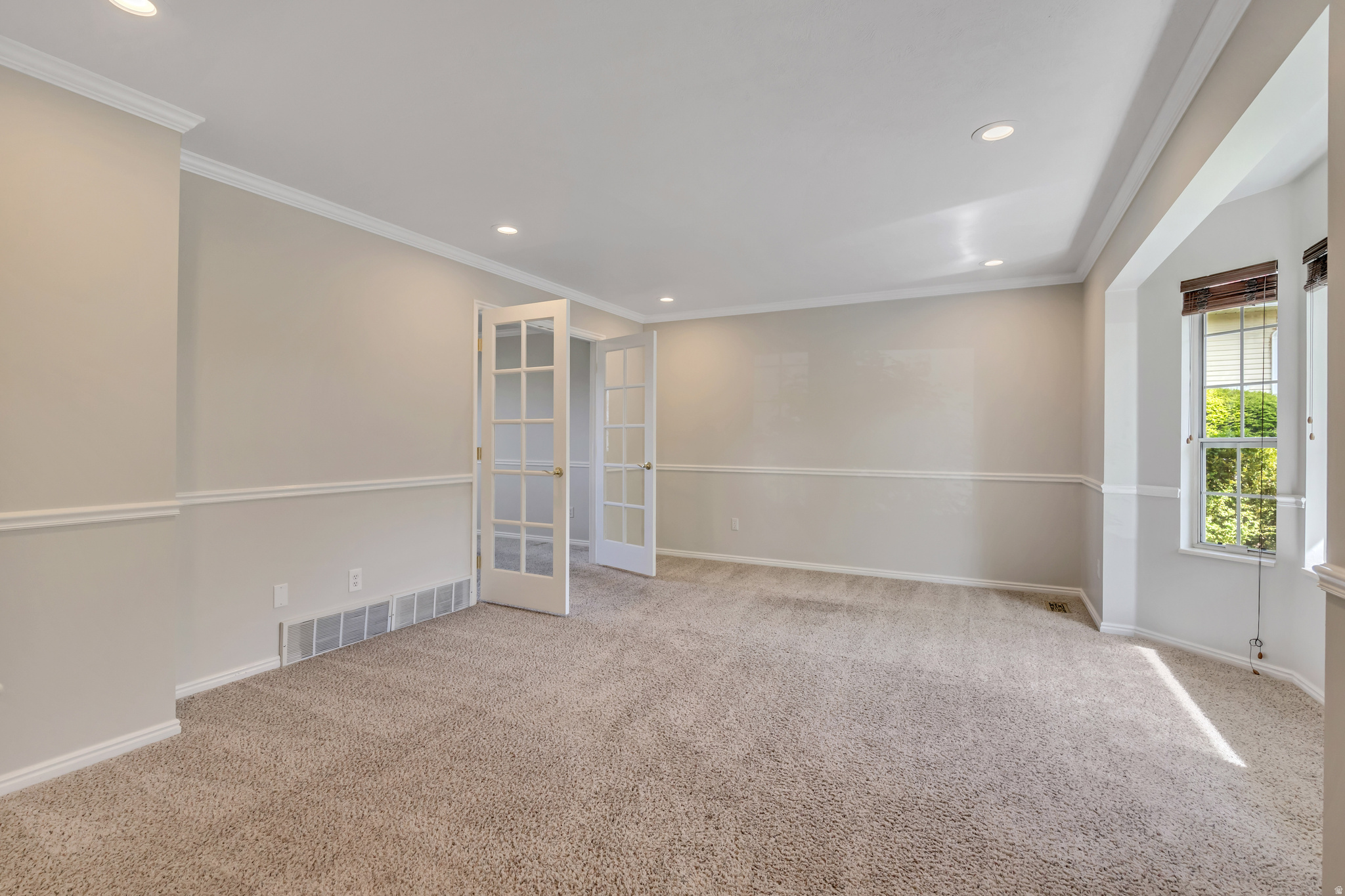 KIRKLAND ESTATES - Residential