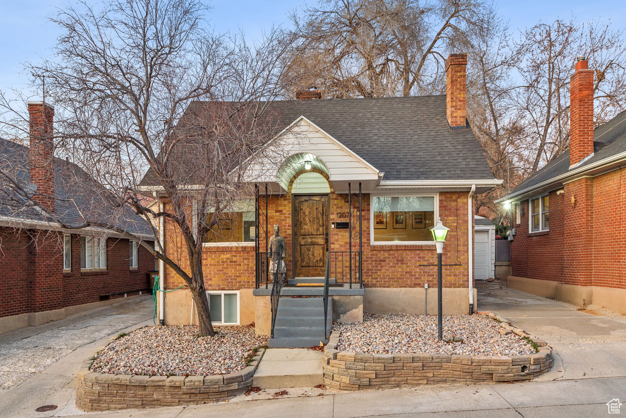 Salt Lake City, Utah 84102, United States, 3 Bedrooms Bedrooms, ,3 BathroomsBathrooms,Residential,Pending,21456