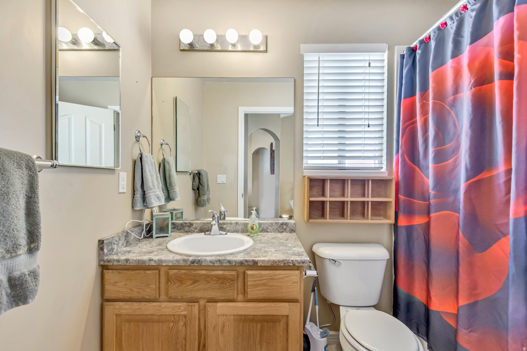 HUNTER VILLAGE PHASE 1 PLAT 4 - Residential