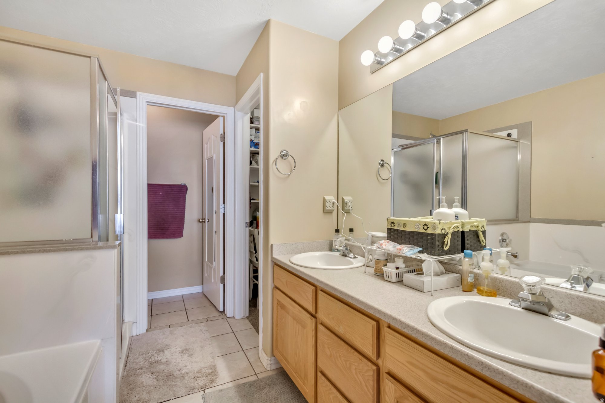 HUNTER VILLAGE PHASE 1 PLAT 4 - Residential