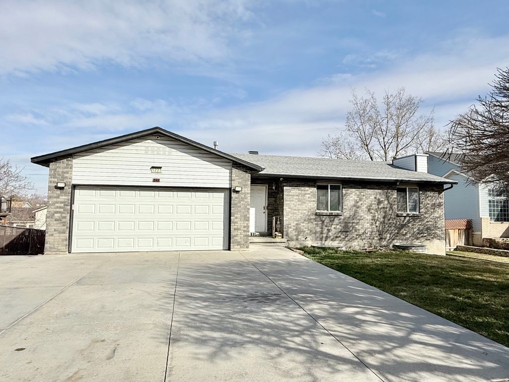 Photo of 5223 S 3760 W, Taylorsville, UT 84129 (MLS # 2141856)