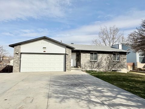 Photo of 5223 S 3760 W, Taylorsville, UT 84129 (MLS # 2141856)