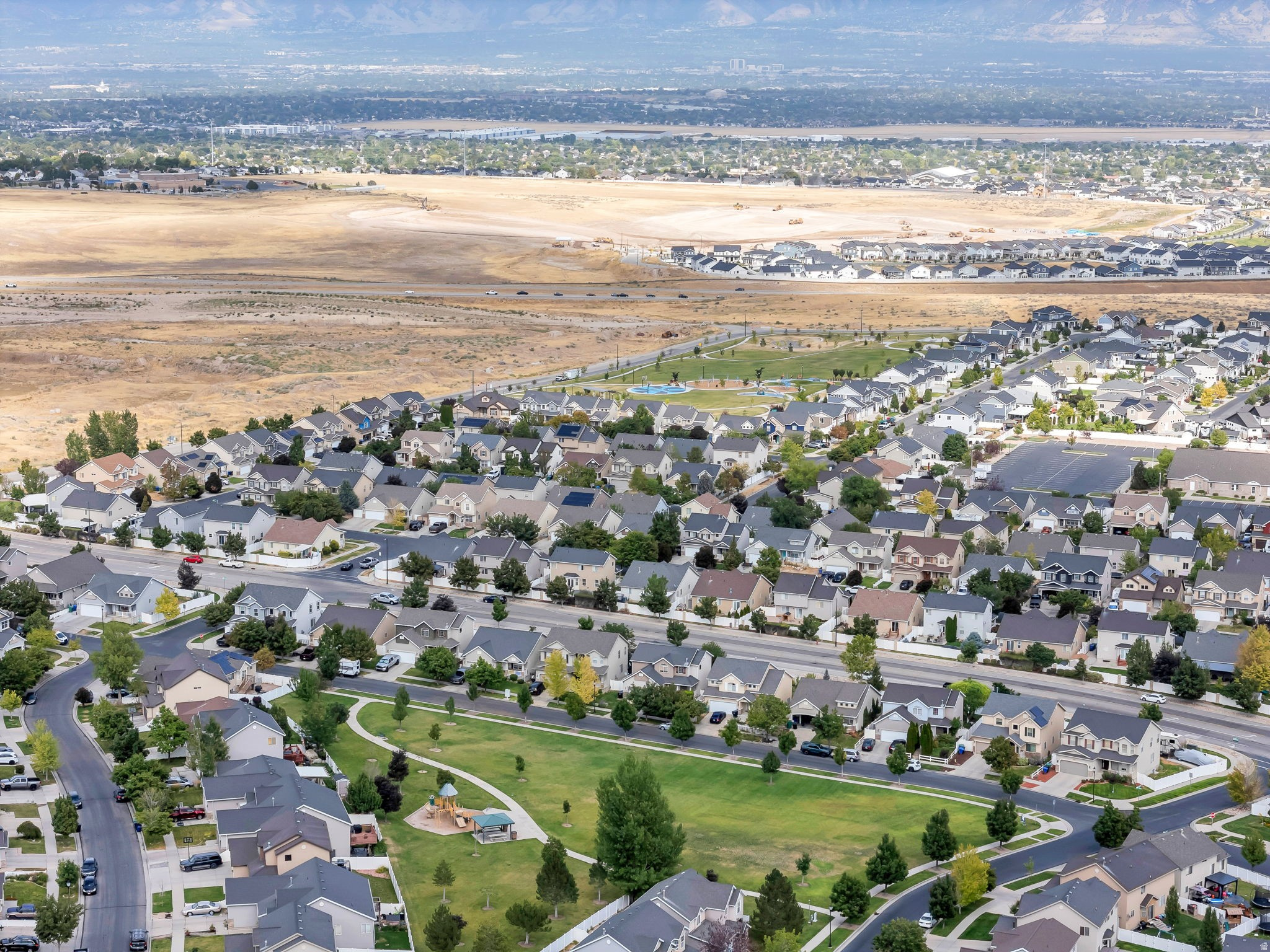 OQUIRRH WEST - Residential