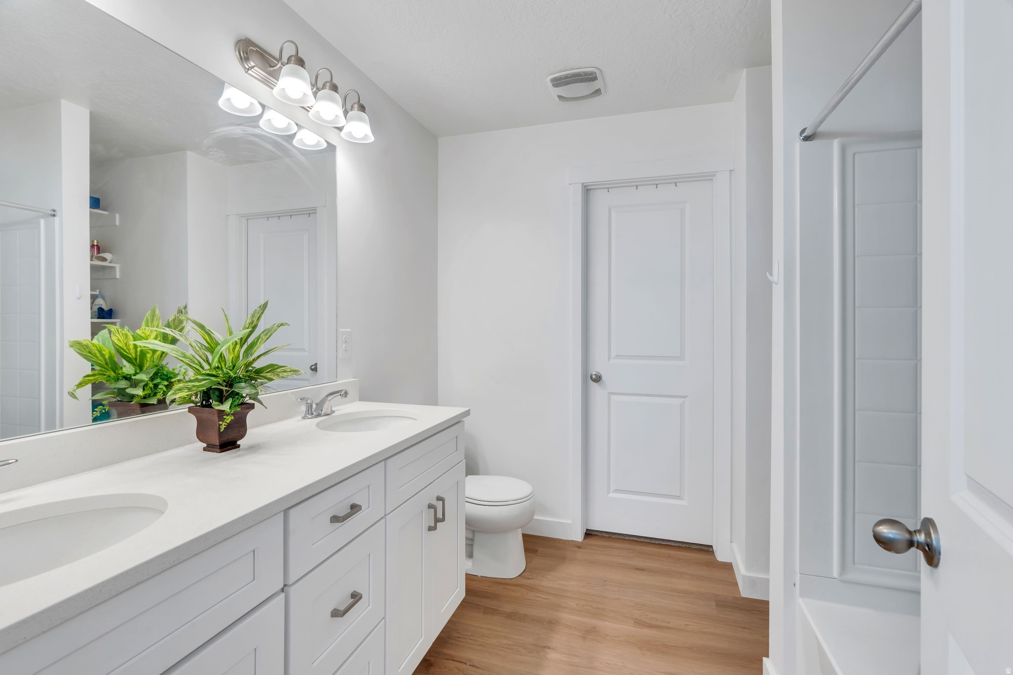 OQUIRRH WEST - Residential