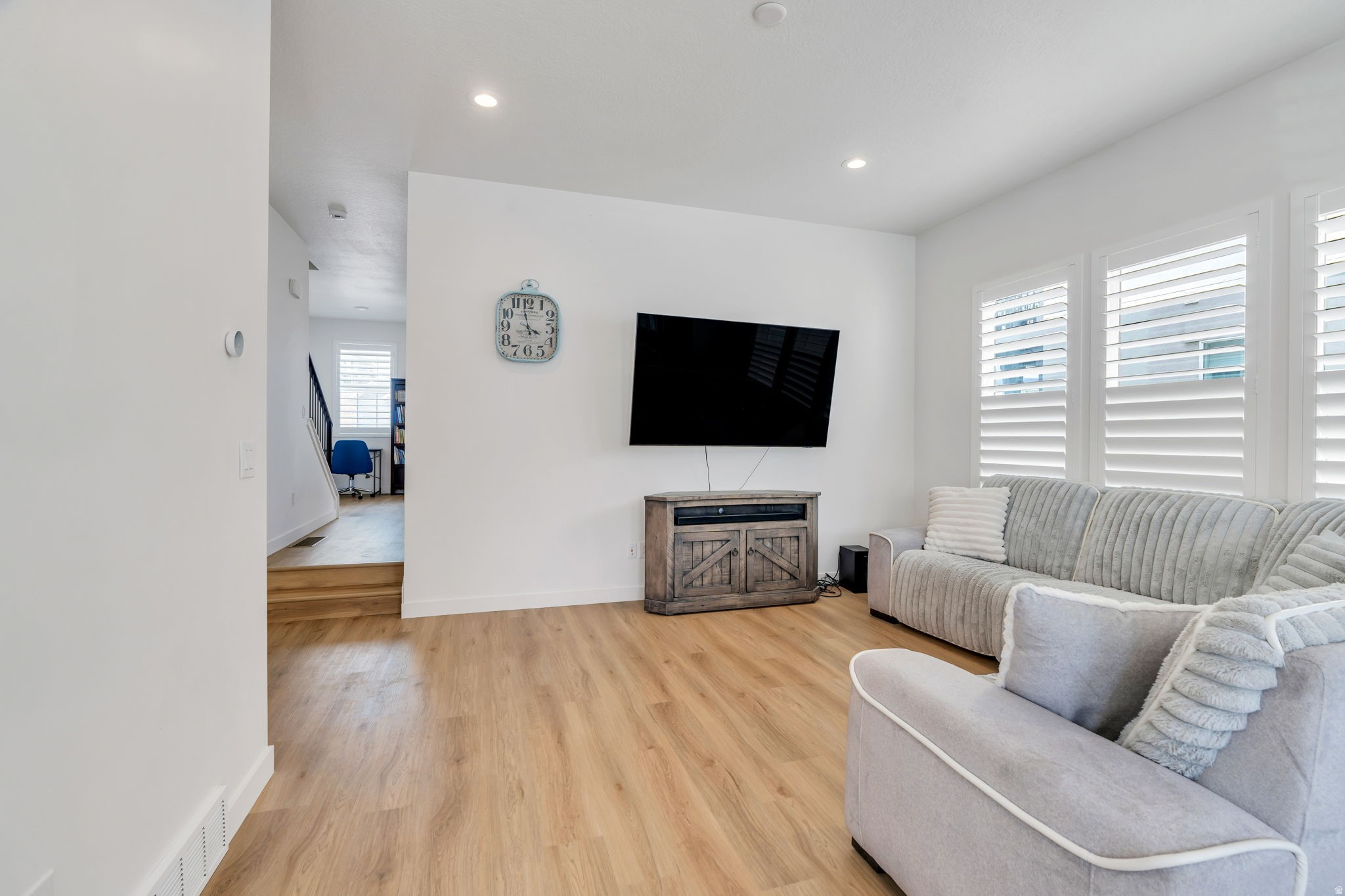 OQUIRRH WEST - Residential