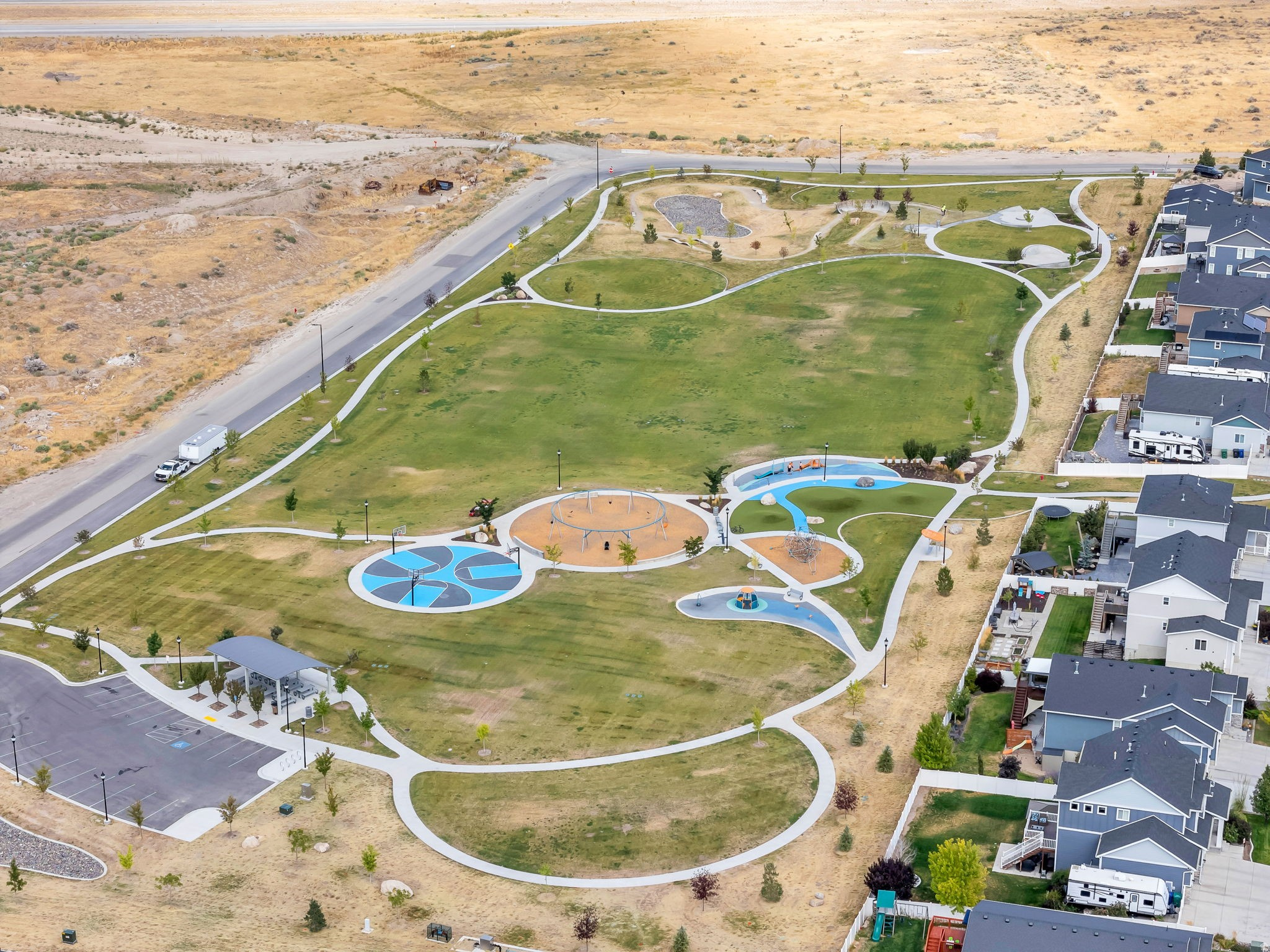 OQUIRRH WEST - Residential