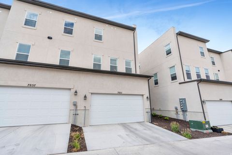 Tiny photo for 7051 W OWENS VIEW WAY, West Jordan, UT 84081 (MLS # 2107019)