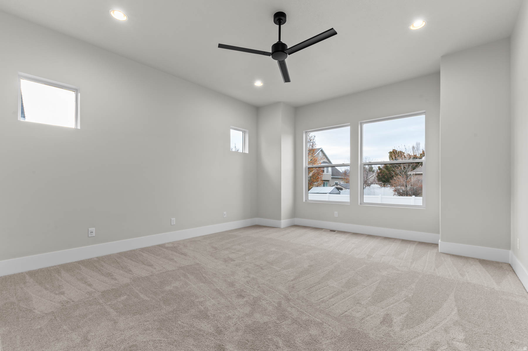 LEGACY PARK EST 205 - Residential