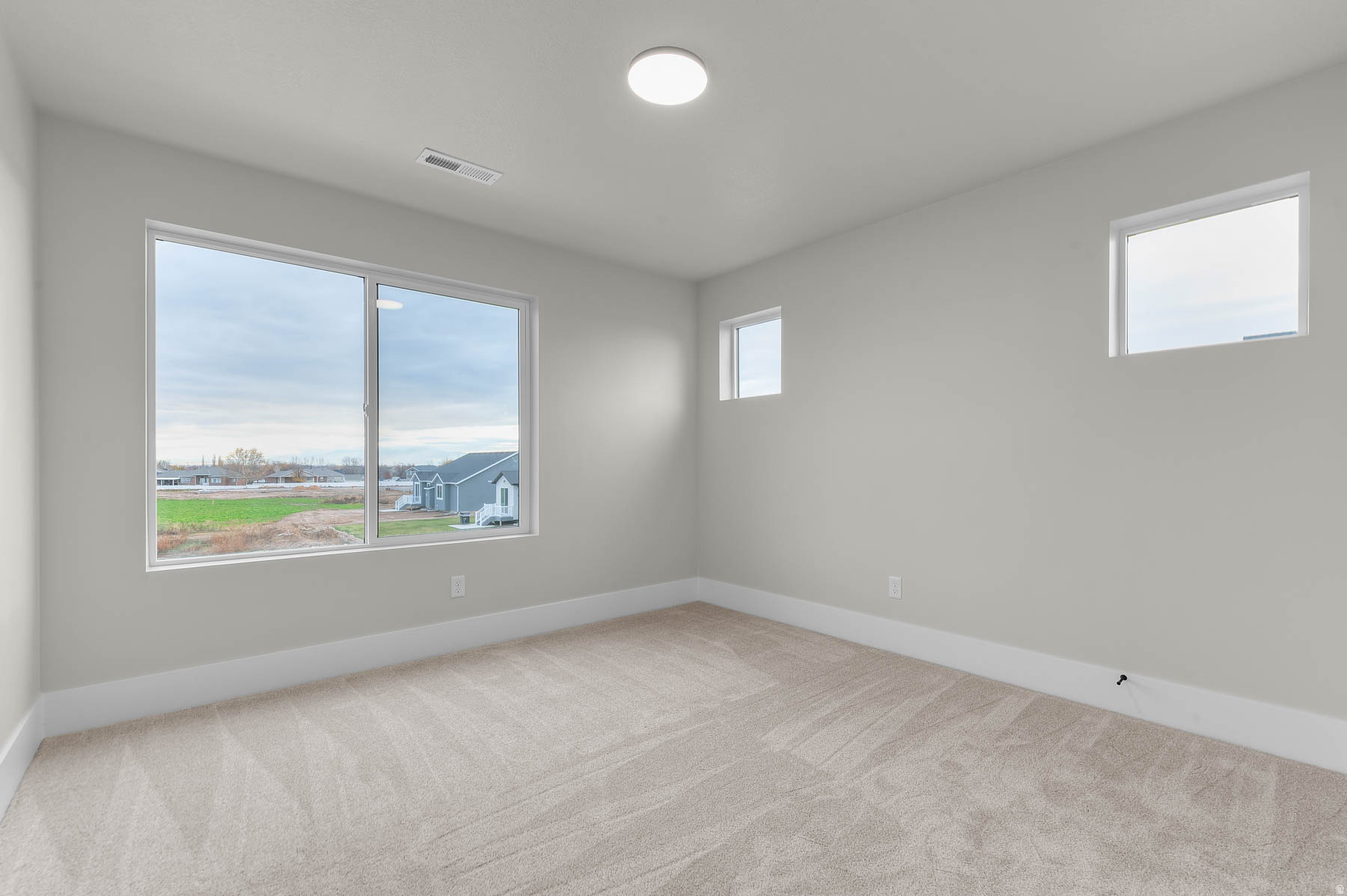 LEGACY PARK EST 205 - Residential