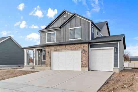 Tiny photo for 1196 W 2325 S, Syracuse, UT 84075 (MLS # 2148062)