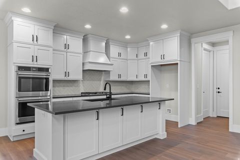 Tiny photo for 1196 W 2325 S, Syracuse, UT 84075 (MLS # 2148062)