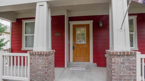 Tiny photo for 11491 S HARVEST CREST WAY, South Jordan, UT 84009 (MLS # 2117188)