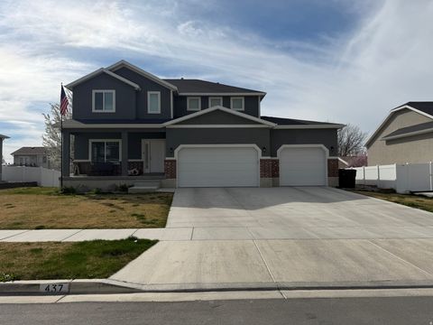 Photo of 437 N 650 E, Springville, UT 84663 (MLS # 2145312)