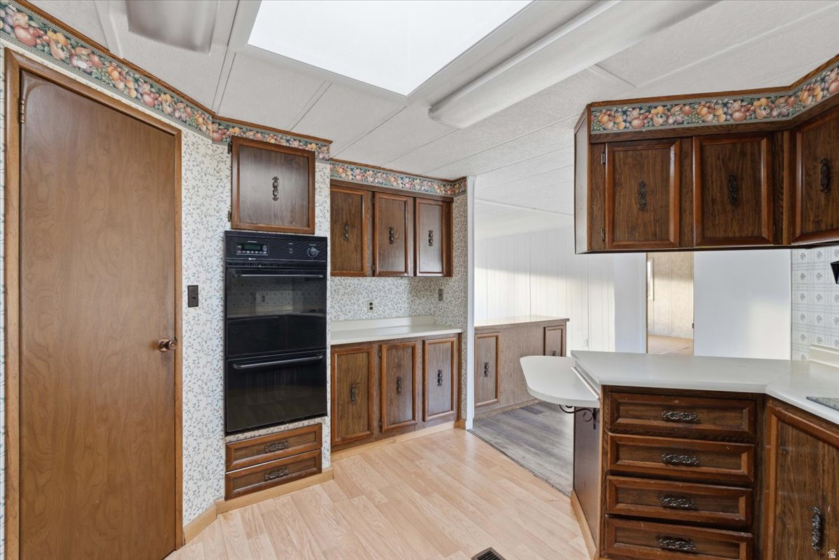 COUNTRY MEADOWS COMMUNITY - Residential