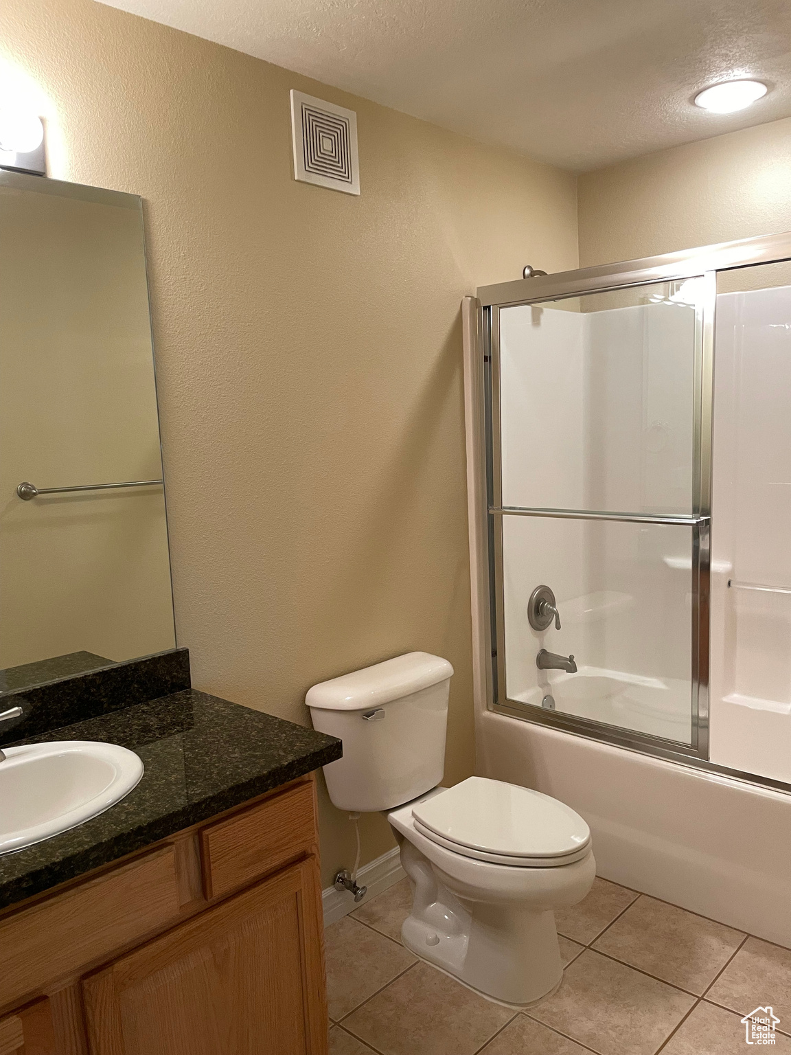 MILLCREEK HOLLOW CONDOMINIUMS - Residential Lease