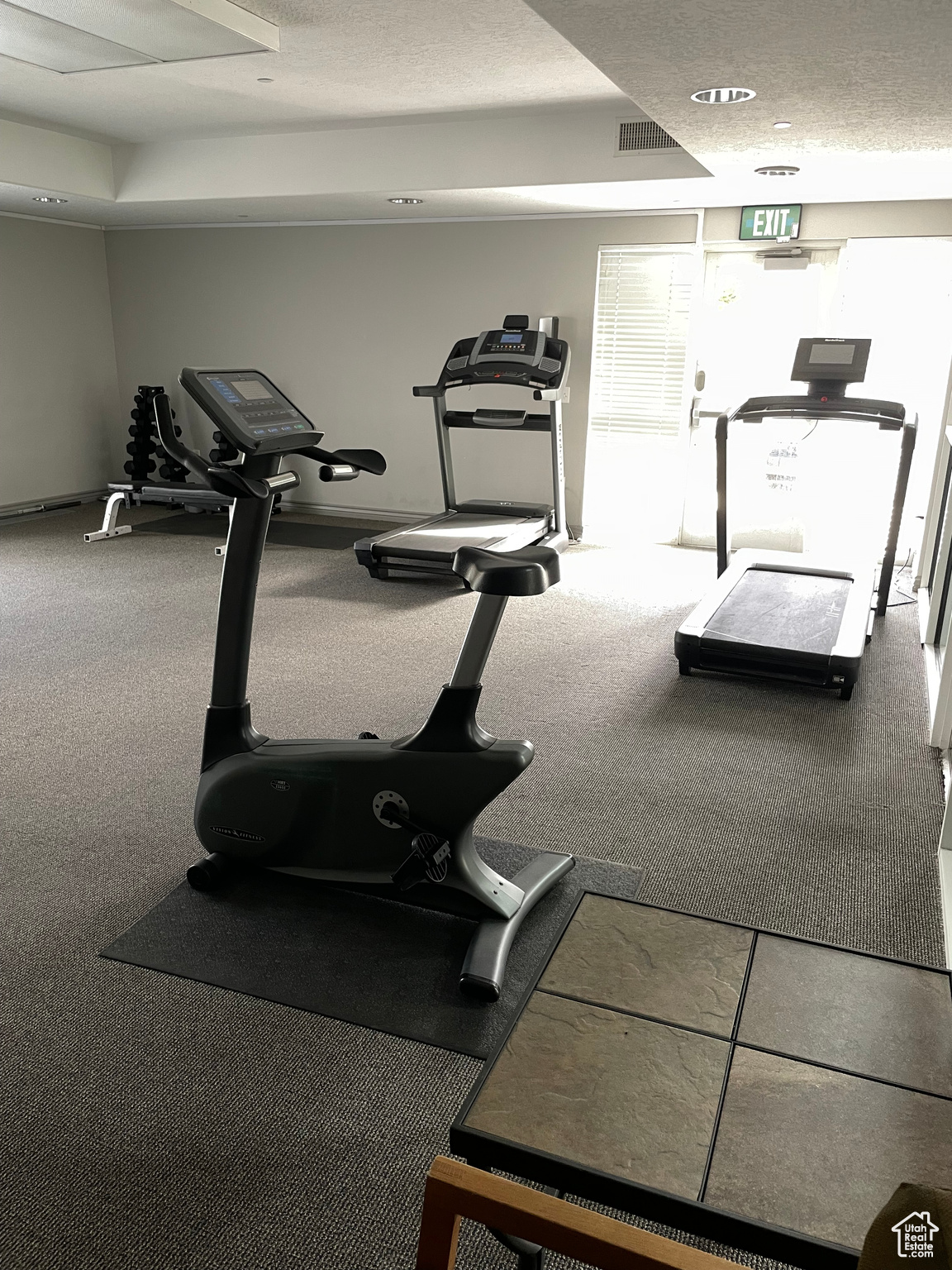 MILLCREEK HOLLOW CONDOMINIUMS - Residential Lease