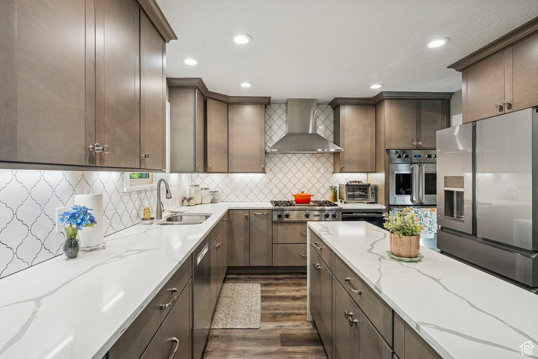 WILLOW CREEK HEIGHTS - Residential