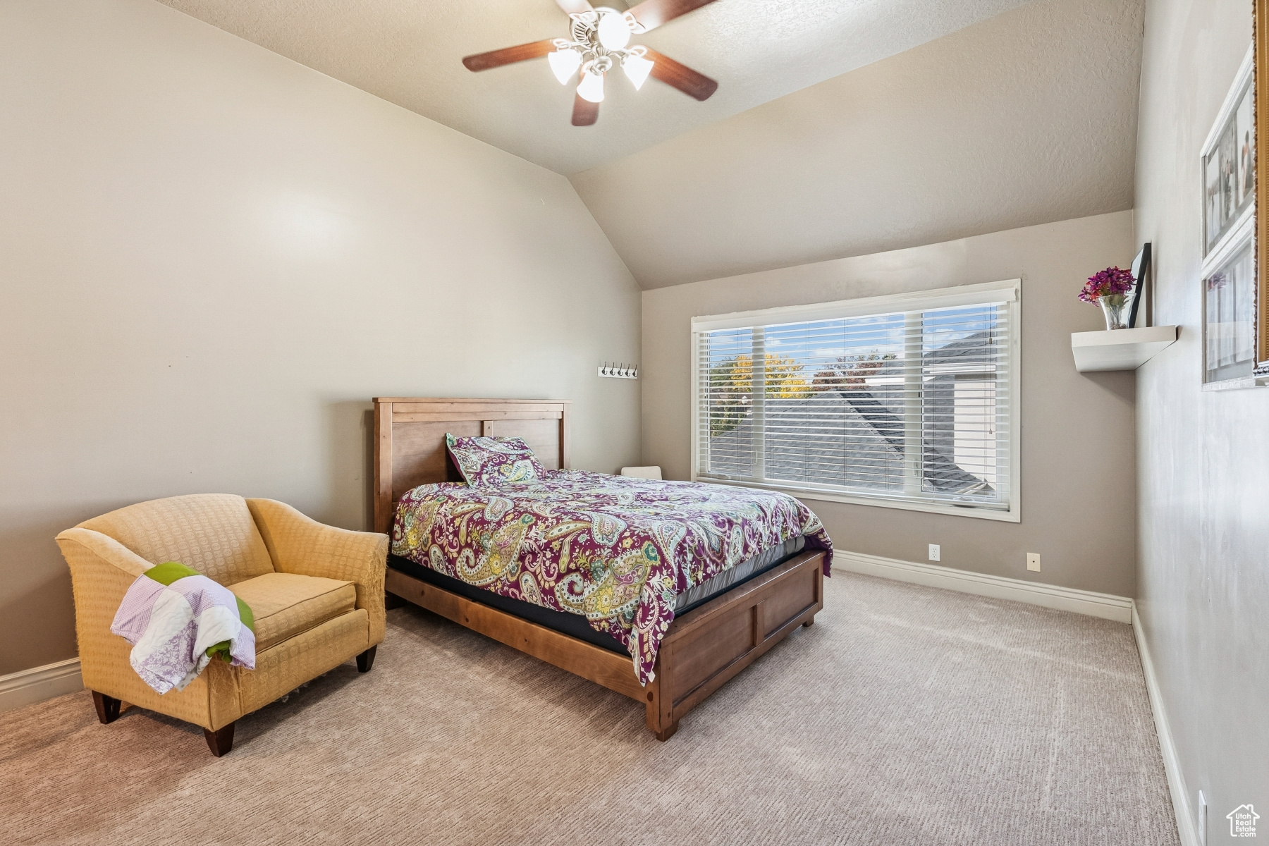 WILLOW CREEK HEIGHTS - Residential