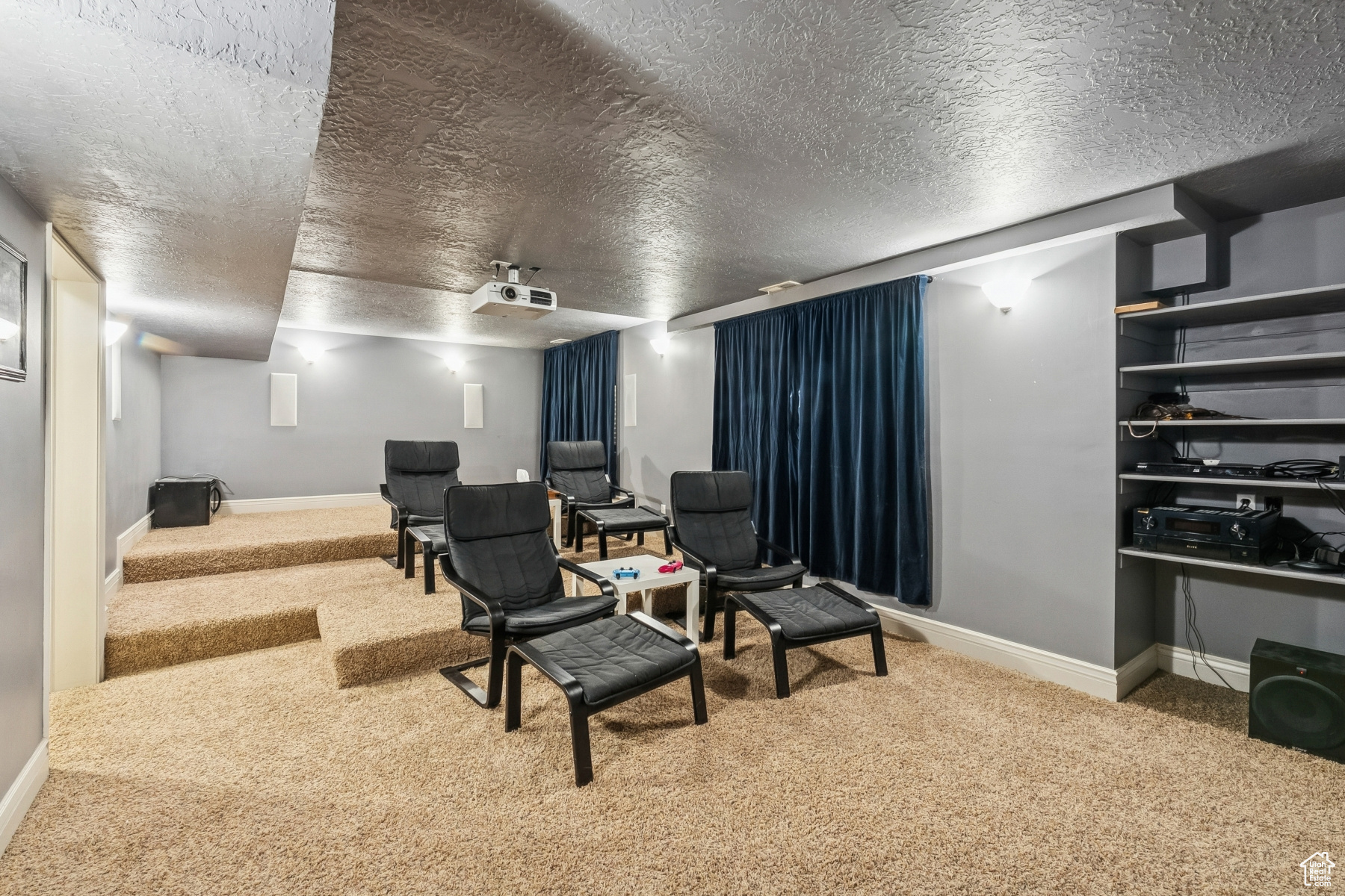 WILLOW CREEK HEIGHTS - Residential