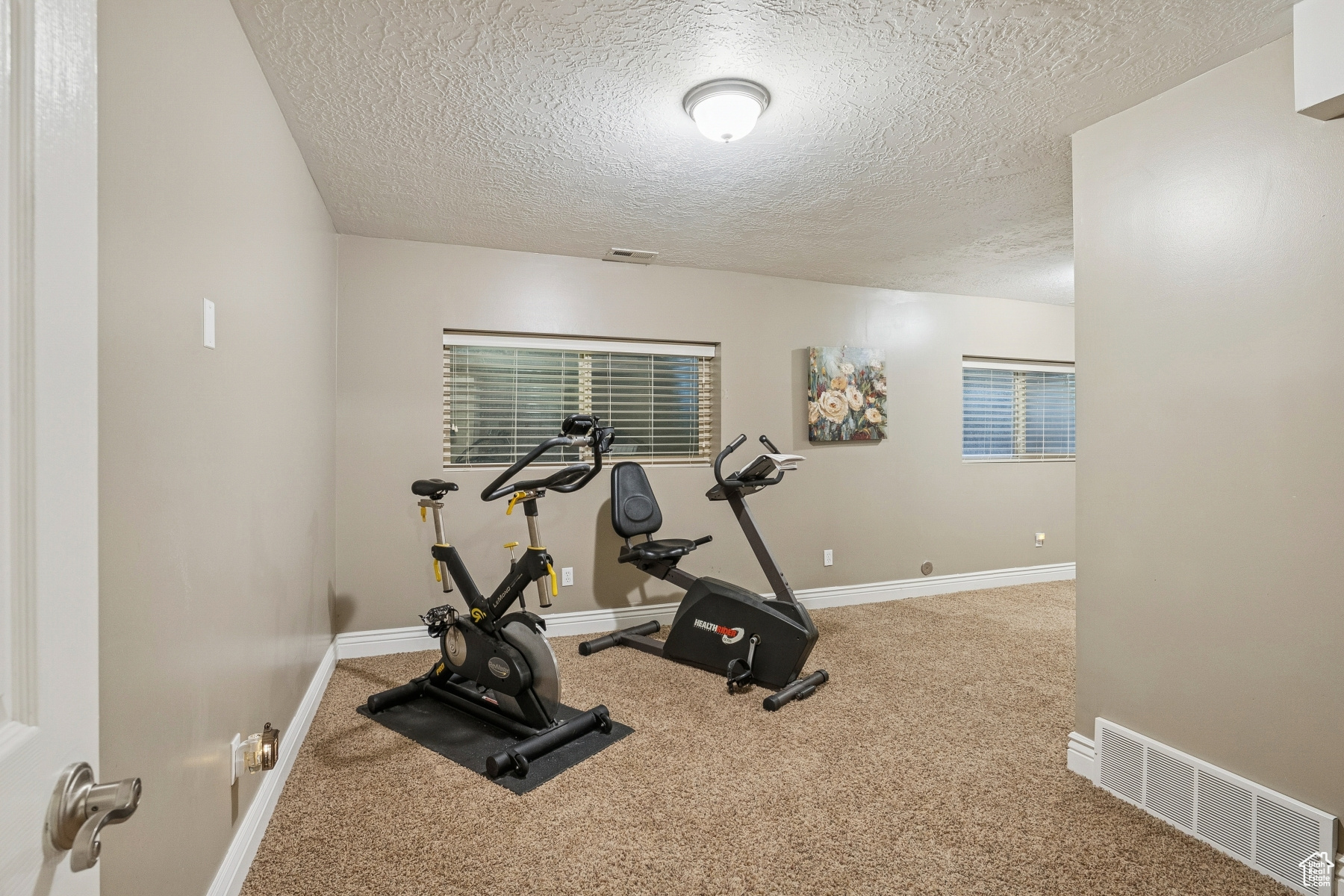 WILLOW CREEK HEIGHTS - Residential