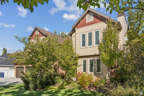 Tiny photo for 2509 E COBBLESTONE WAY, Sandy, UT 84093 (MLS # 2117771)