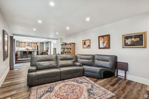 Tiny photo for 2509 E COBBLESTONE WAY, Sandy, UT 84093 (MLS # 2117771)