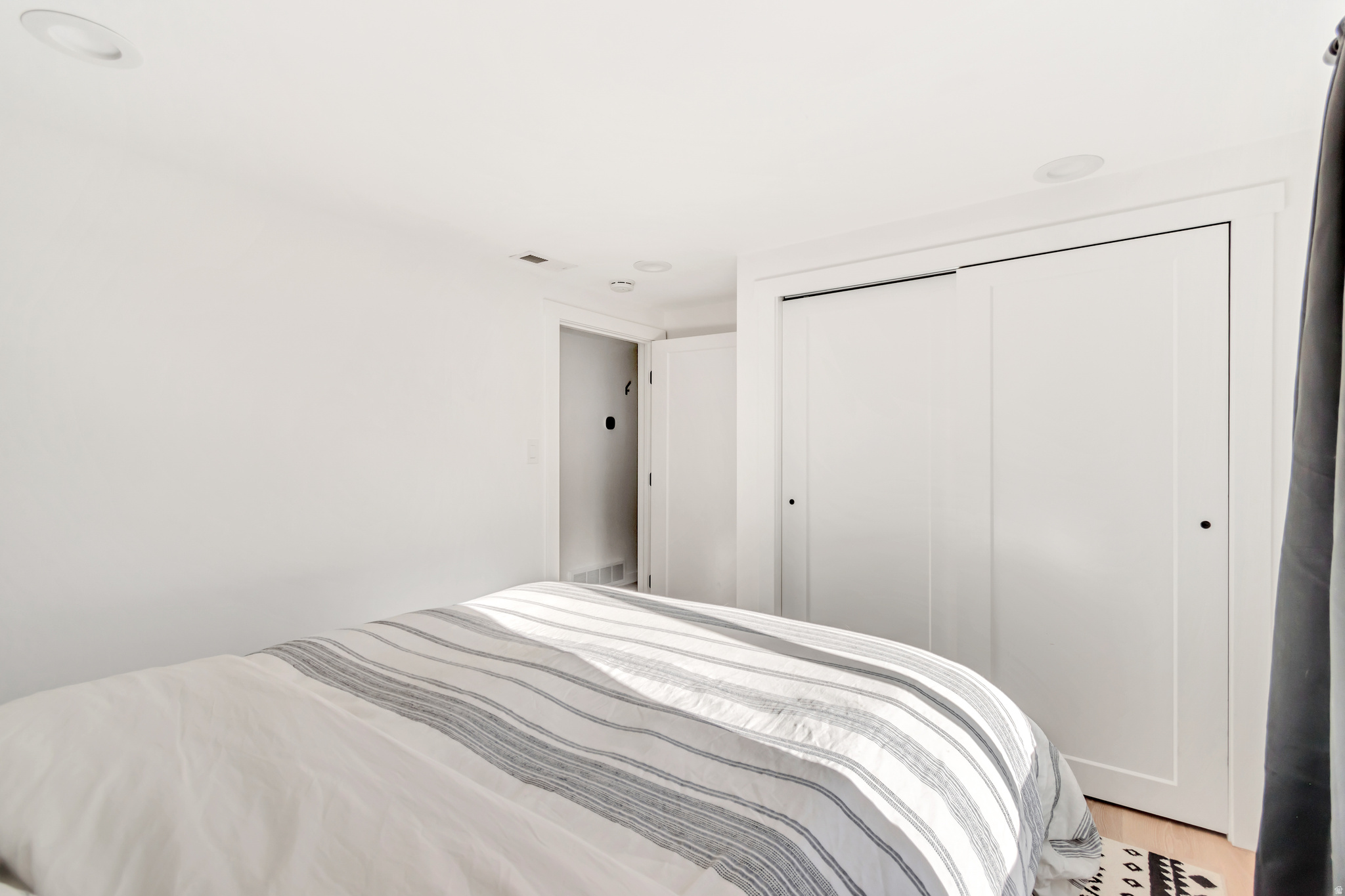 WESTMINSTER - Residential