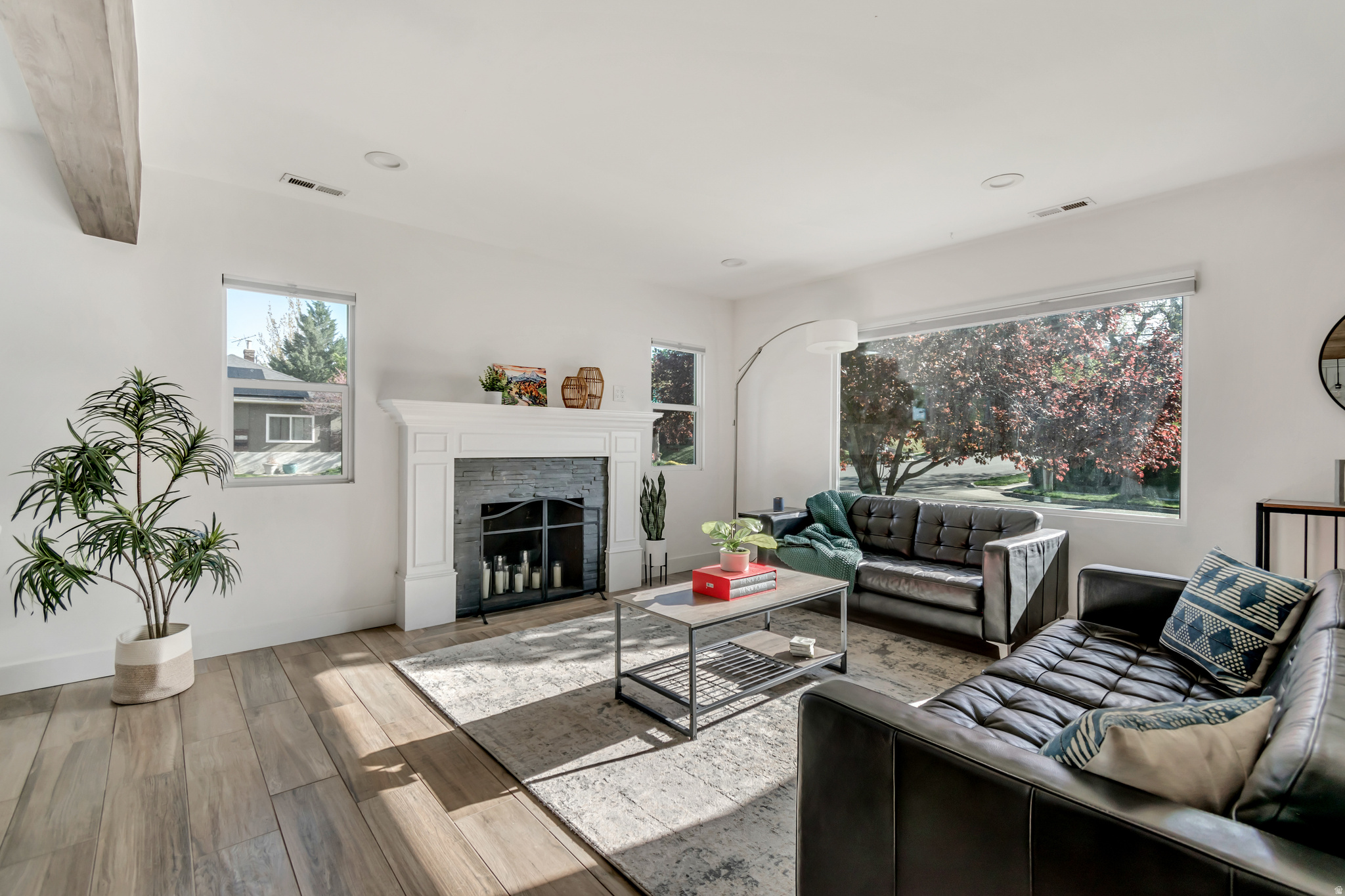 WESTMINSTER - Residential