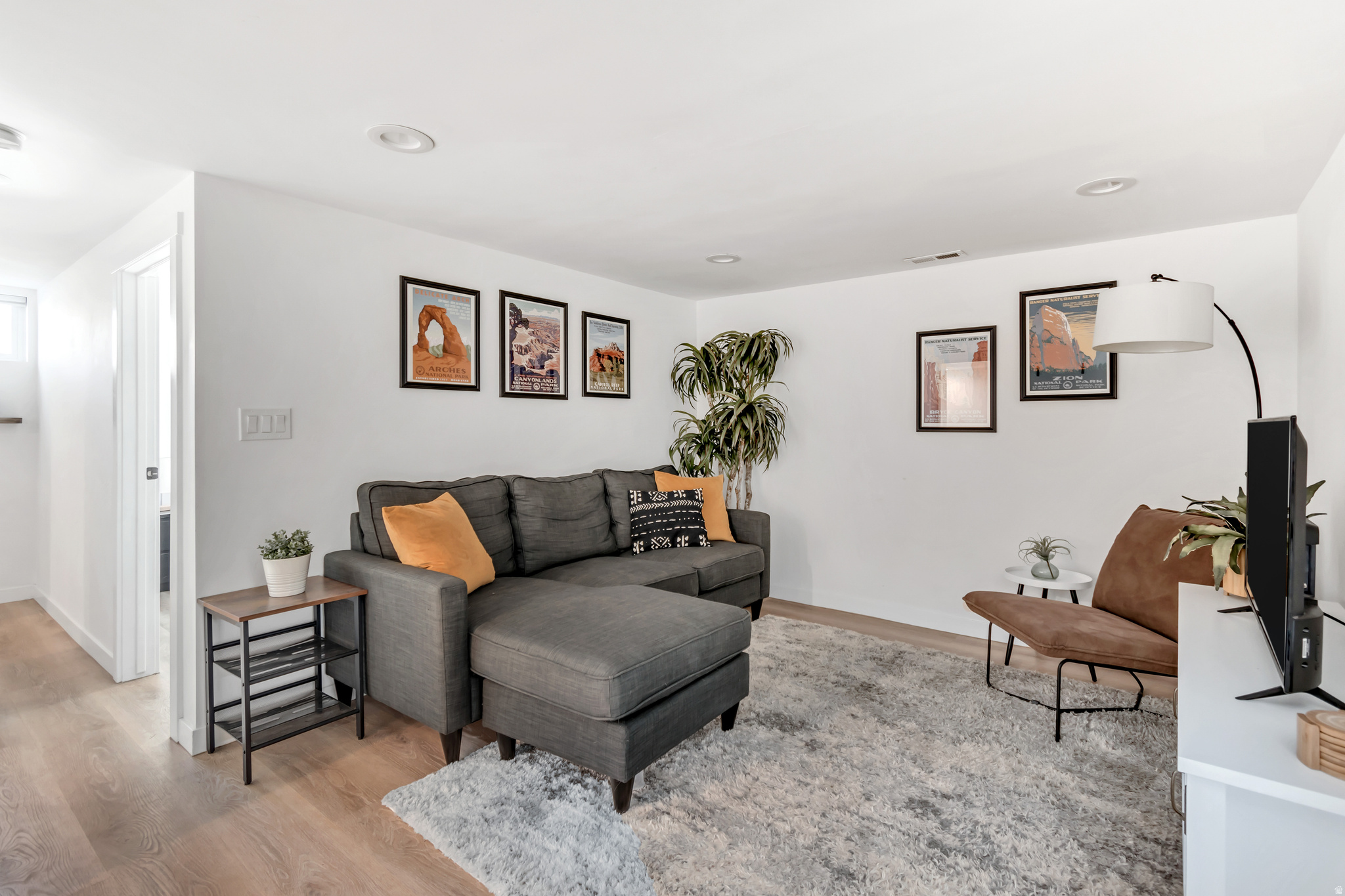 WESTMINSTER - Residential