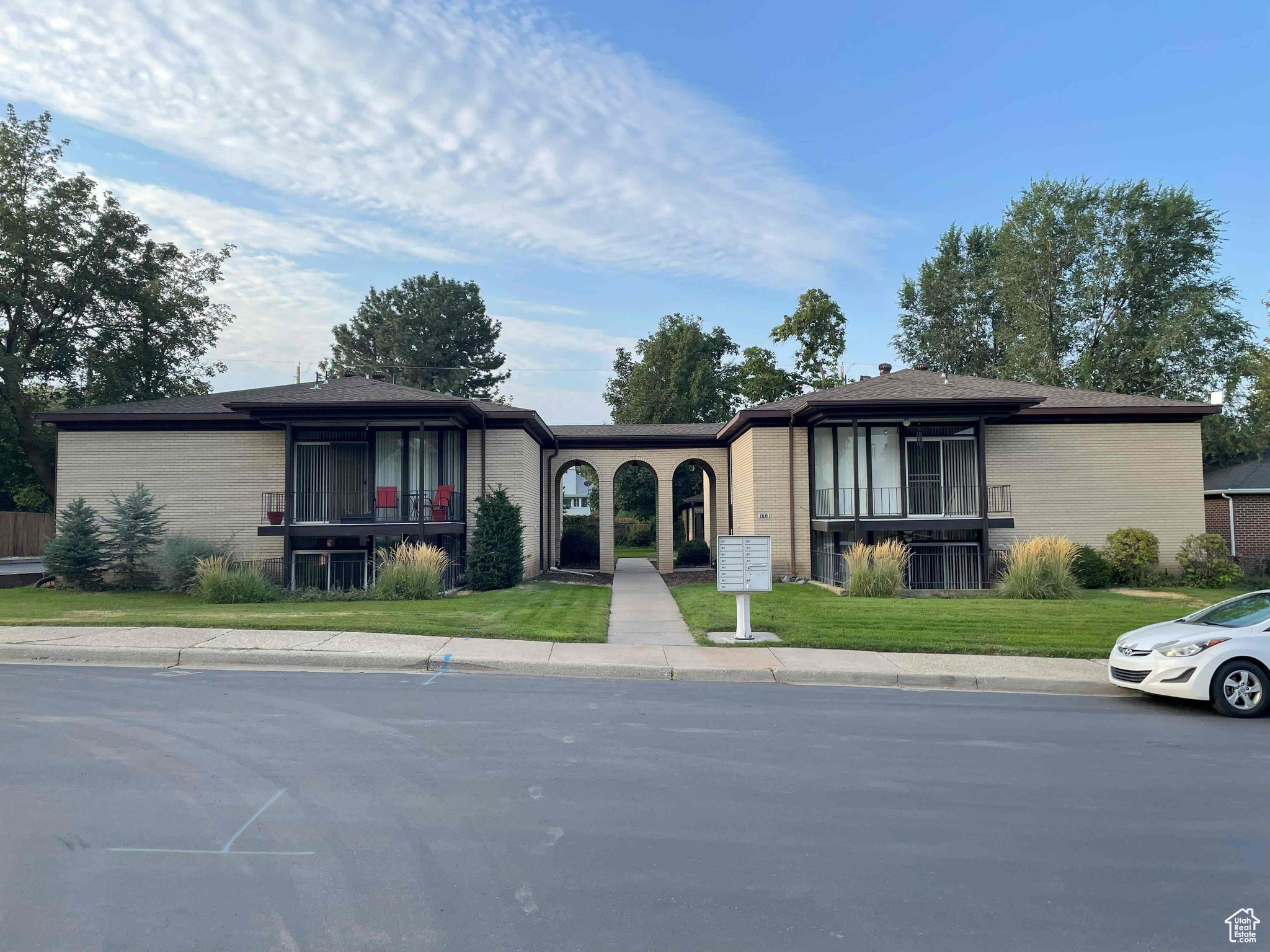 Bountiful, Utah 84010, United States, 19 Bedrooms Bedrooms, ,9 BathroomsBathrooms,Residential,Active,212744 Bountiful, Utah 84010, United States, 19 Bedrooms Bedrooms, ,9 BathroomsBathrooms,Residential,Active,212744