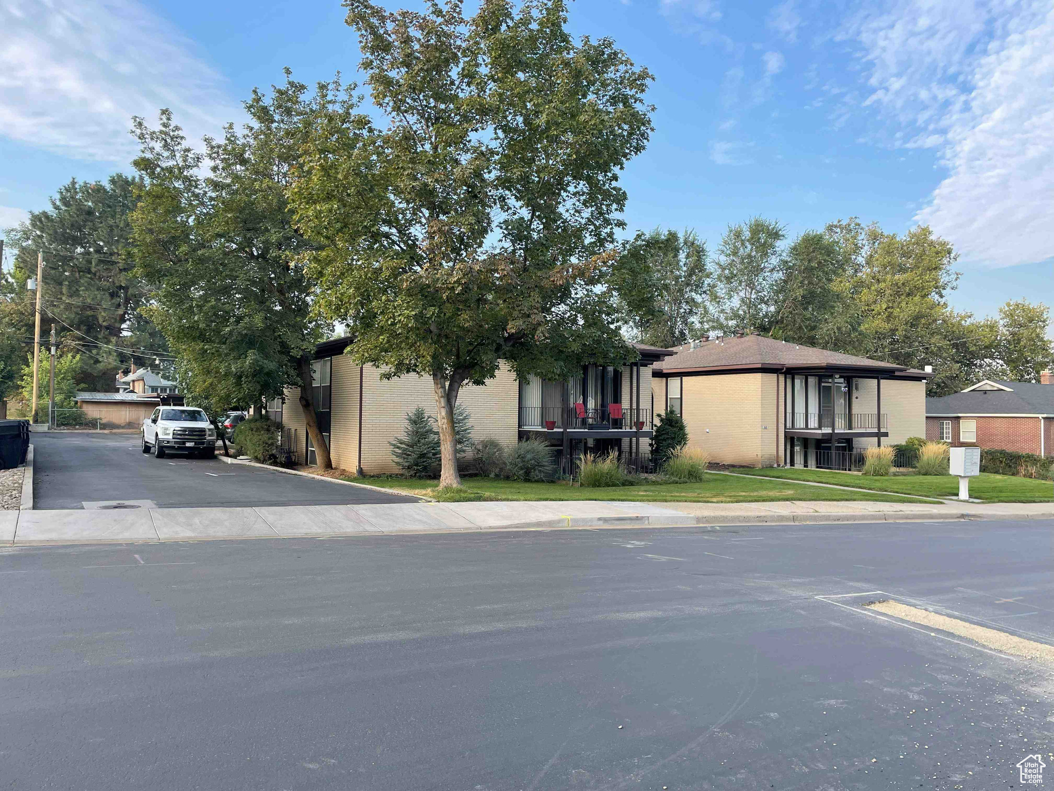 Bountiful, Utah 84010, United States, 19 Bedrooms Bedrooms, ,9 BathroomsBathrooms,Residential,Active,212744