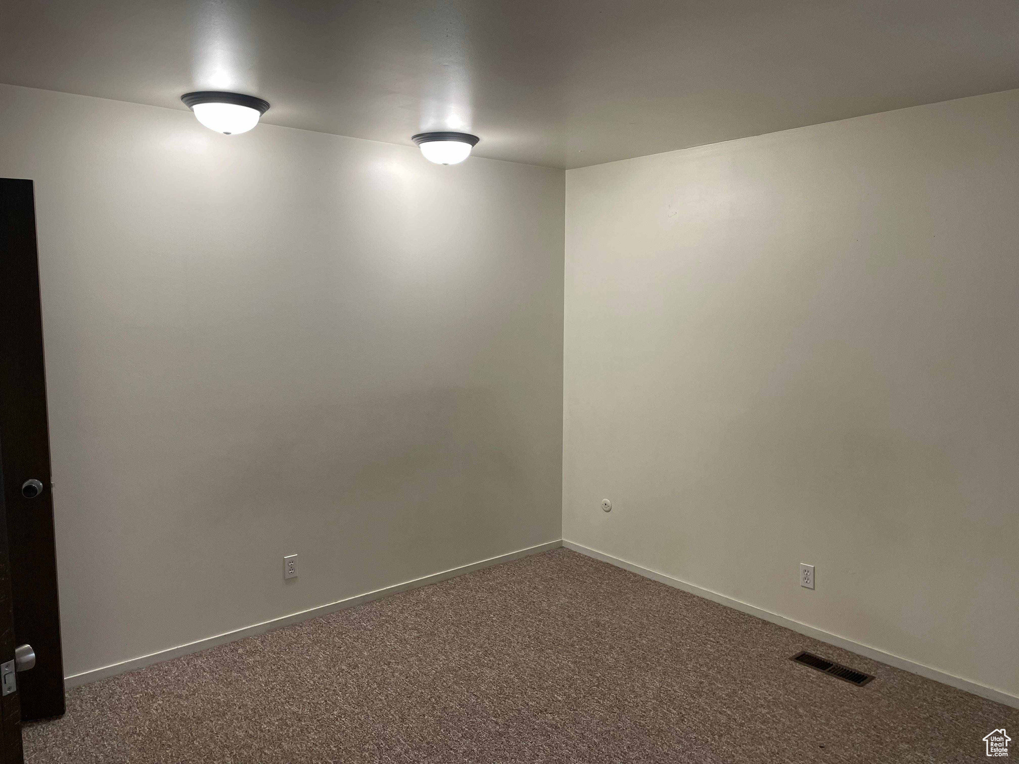 Bountiful, Utah 84010, United States, 19 Bedrooms Bedrooms, ,9 BathroomsBathrooms,Residential,Active,212744