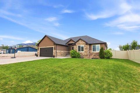 Tiny photo for 165 W 700 N, Nephi, UT 84648 (MLS # 2158479)