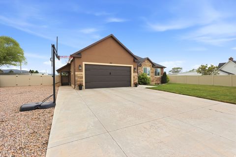 Tiny photo for 165 W 700 N, Nephi, UT 84648 (MLS # 2158479)