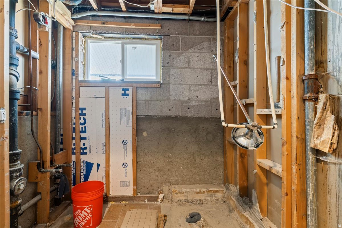 CAROLE SUBDIVISION - Residential