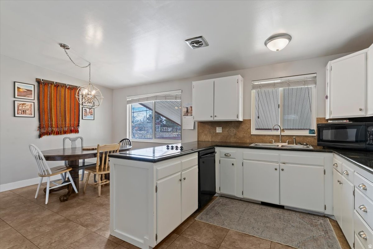 CAROLE SUBDIVISION - Residential