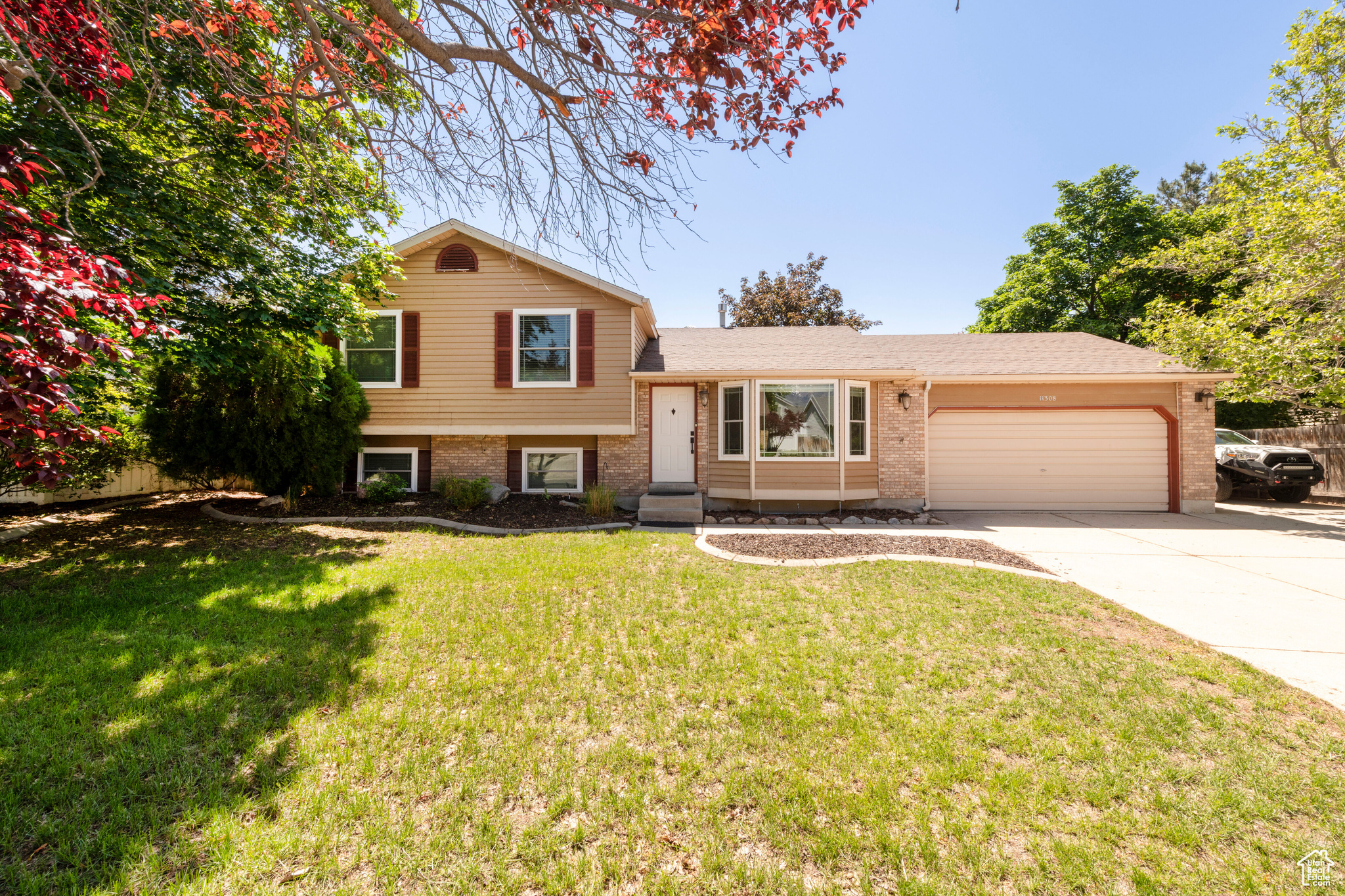 1975 E Blackffet Dr #517, Eagle Mountain, Utah image 1