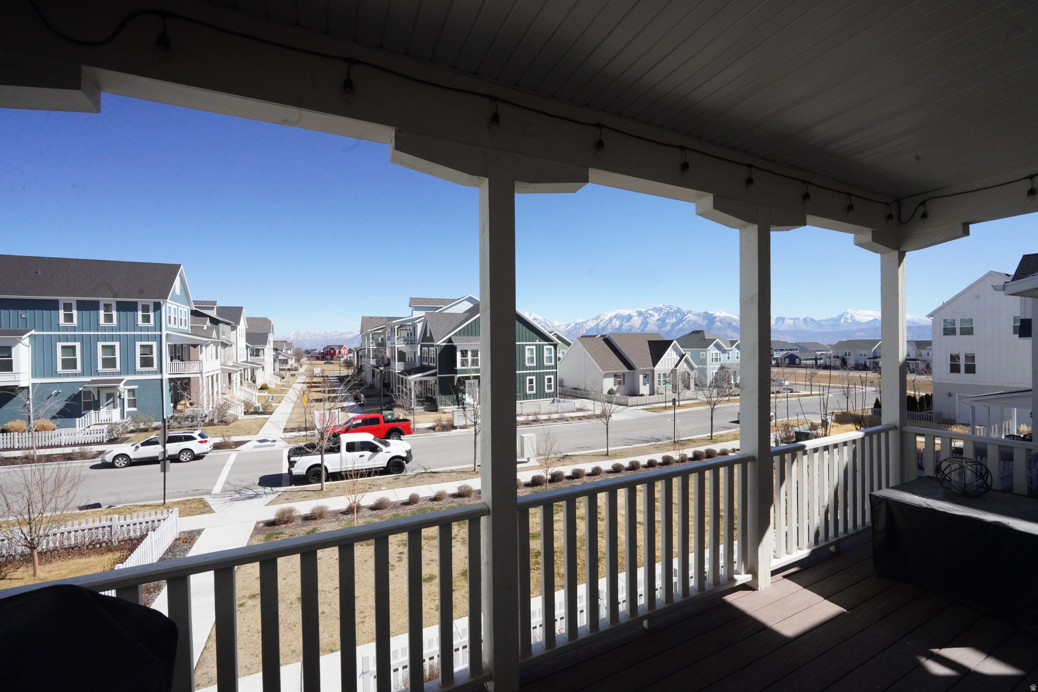 KENNECOTT DAYBREAK VILLAGE - Residential