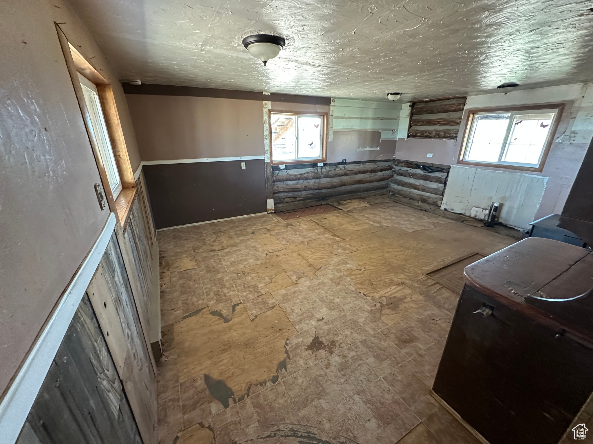 MEADOW ESTATES - Residential