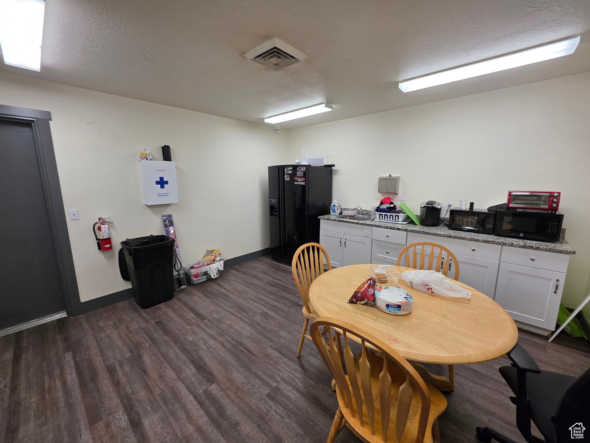 OVERPASS POINT SUBDIVISION - Commercial Sale