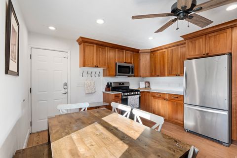 Tiny photo for 555 N 100 E, Spanish Fork, UT 84660 (MLS # 2121961)
