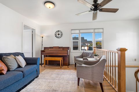 Tiny photo for 555 N 100 E, Spanish Fork, UT 84660 (MLS # 2121961)