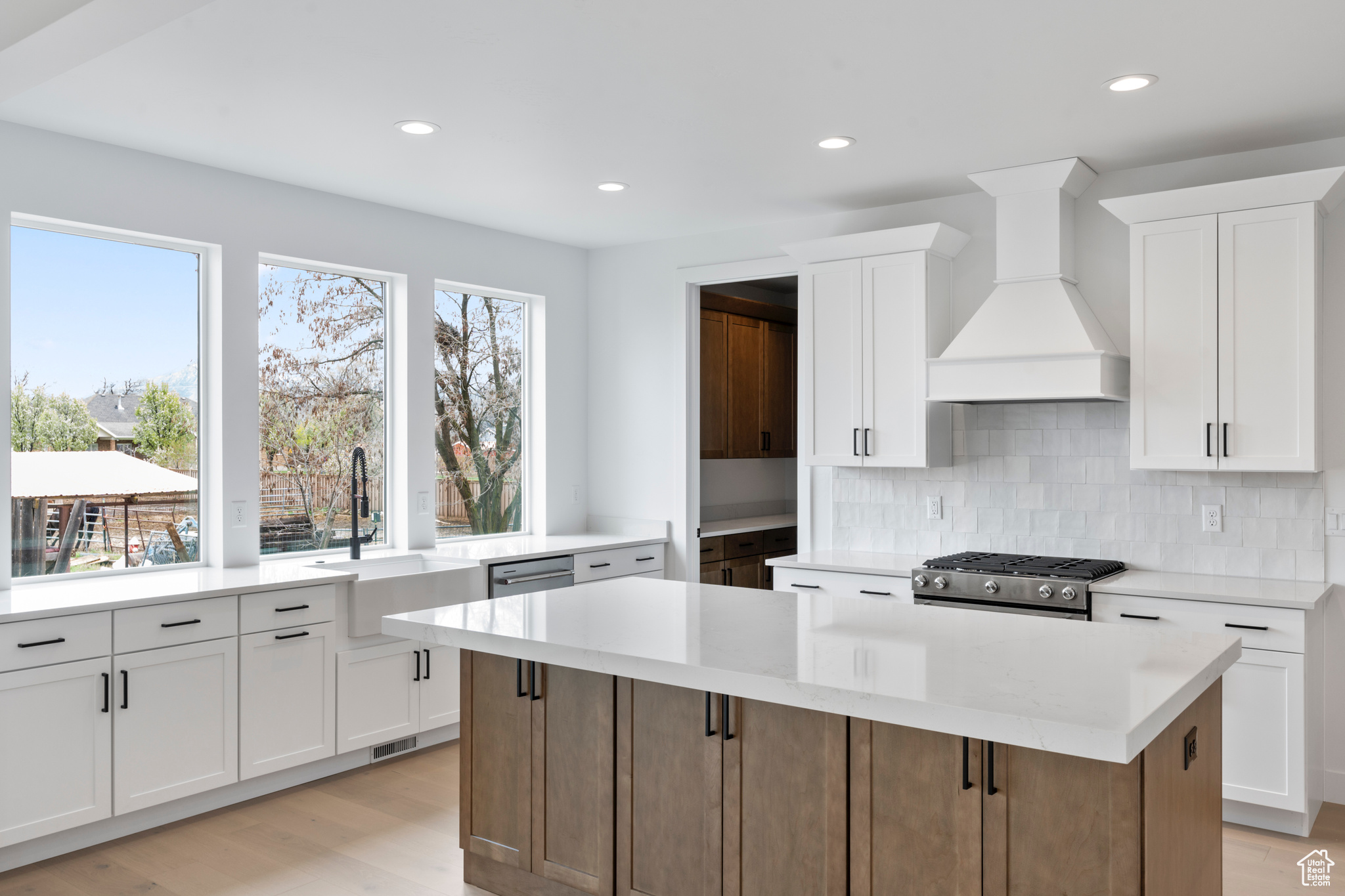 BROWNS MEADOW - Residential