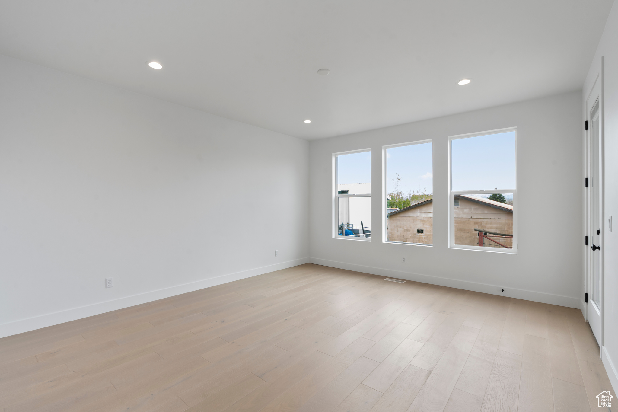 BROWNS MEADOW - Residential