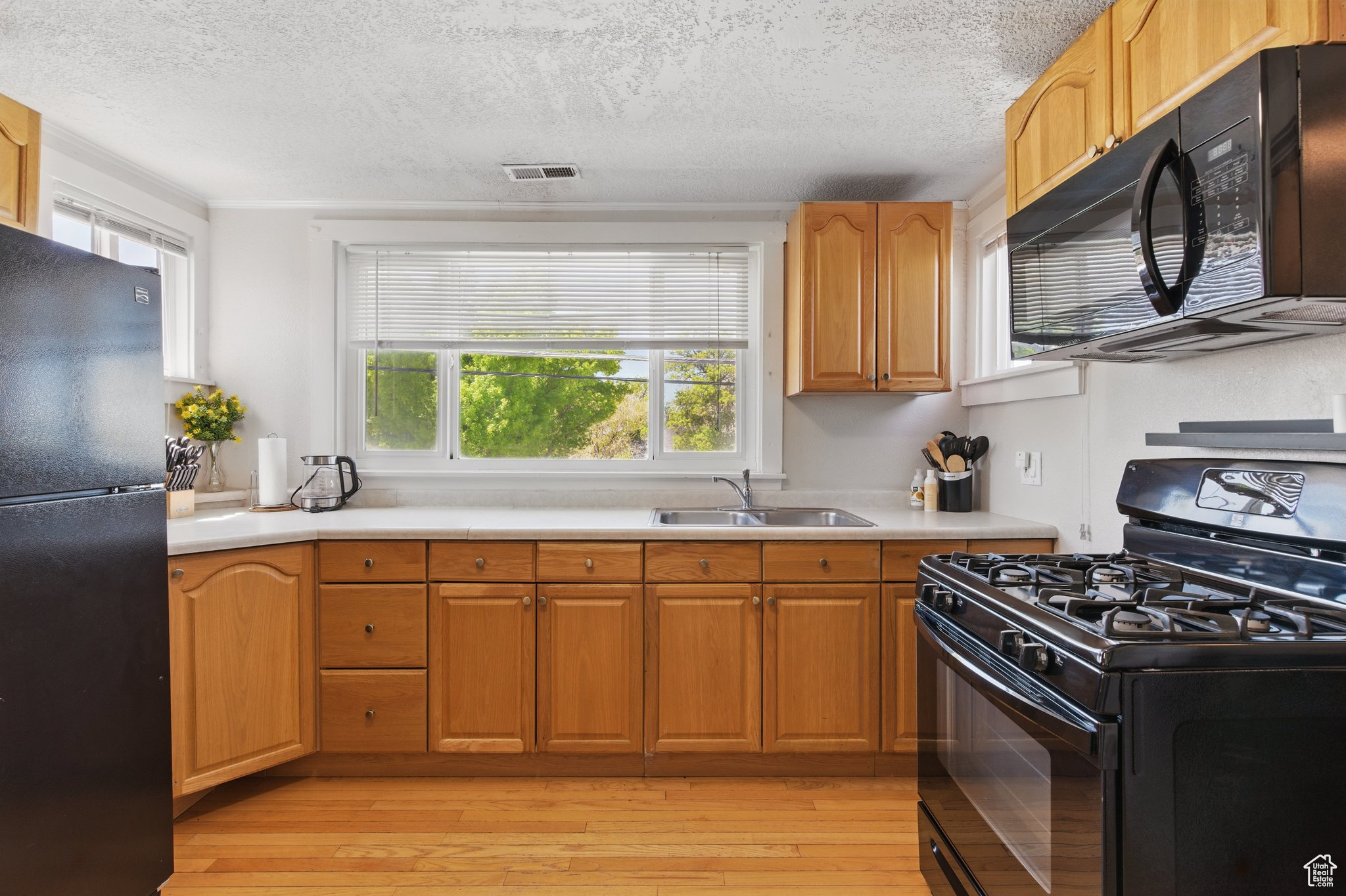 775 E Simpson Ave, Salt Lake City, Utah image 32