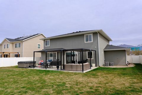 Tiny photo for 2032 S 1955 W, Woods Cross, UT 84087 (MLS # 2145328)