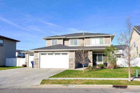 Tiny photo for 2032 S 1955 W, Woods Cross, UT 84087 (MLS # 2145328)