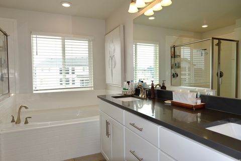 Tiny photo for 2032 S 1955 W, Woods Cross, UT 84087 (MLS # 2145328)