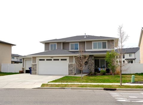 Photo of 2032 S 1955 W, Woods Cross, UT 84087 (MLS # 2145328)